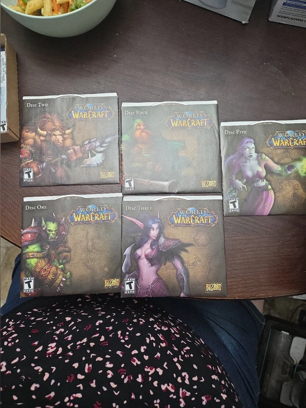 World of Warcraft: WHOLE GAME + Wrath of the Lich King Expansion, And Cataclysm